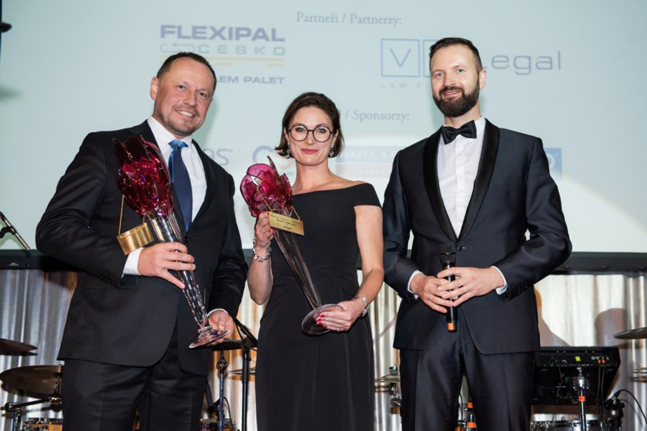 Ďalší veľký úspech skupiny Accolade! Ďalší veľký úspech skupiny Accolade!