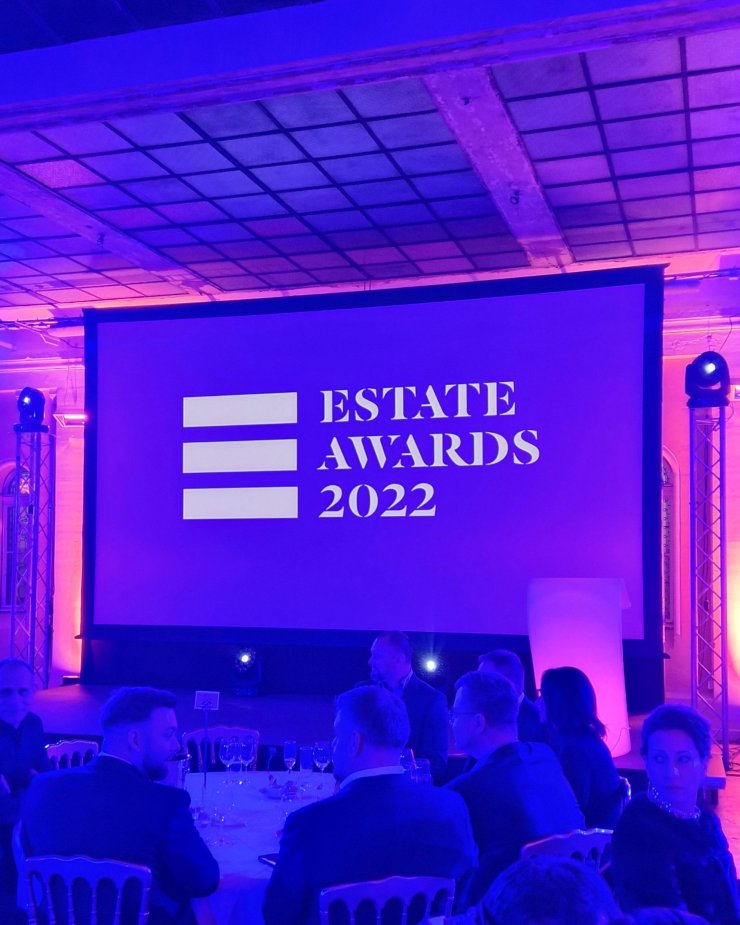 A vítězem Estate Awards v kategorii Industriální/logistický projekt roku a zároveň novým držitelem Ceny za udržitelnost a ekologii se stává… …Accolade! 🏆 A vítězem Estate Awards v kategorii Industriální/logistický projekt roku a zároveň novým držitelem Ceny za udržitelnost a ekologii se stává… …Accolade! 🏆