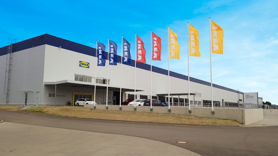 W nowoczesnej odsłonie i bliżej mieszkańców Brna. IKEA otwiera nowy punkt odbioru w pobliżu lotniska w Brnie. W nowoczesnej odsłonie i bliżej mieszkańców Brna. IKEA otwiera nowy punkt odbioru w pobliżu lotniska w Brnie.