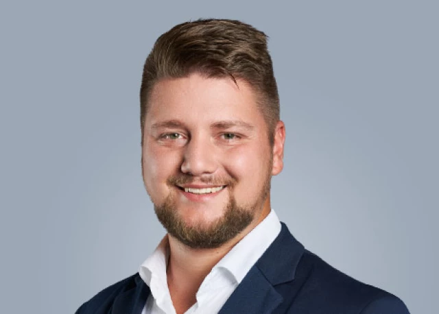 Lease contact person