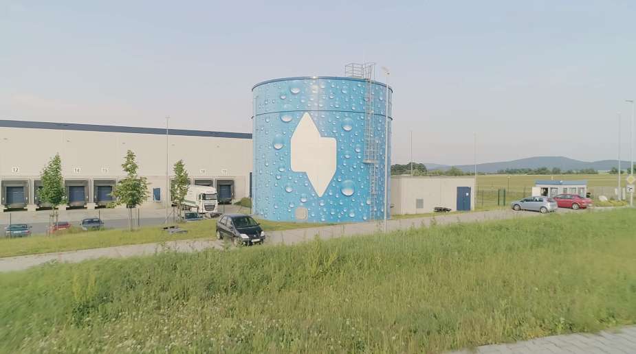 Accolade Industrial Art: A New Mural in Hořovice