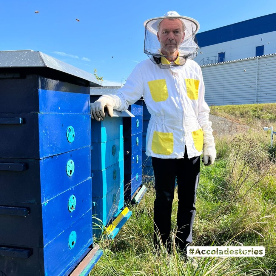 Accolade Stories #7 - Beekeeper