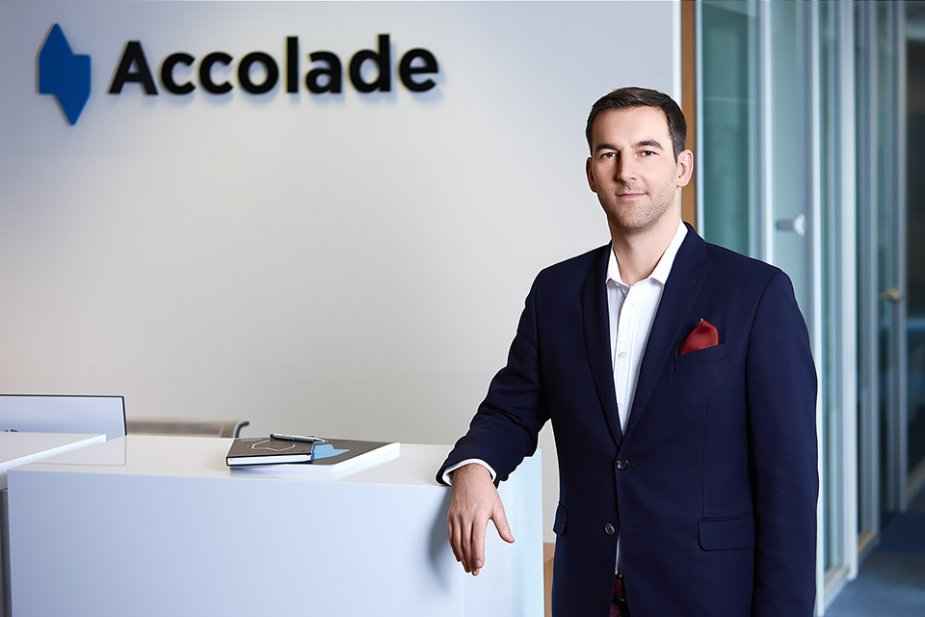 Accolade has signed a record loan agreement with three leading banks. CZK 3.4 billion will now go towards the construction of the most modern distribution centre in the Czech Republic Accolade has signed a record loan agreement with three leading banks. CZK 3.4 billion will now go towards the construction of the most modern distribution centre in the Czech Republic