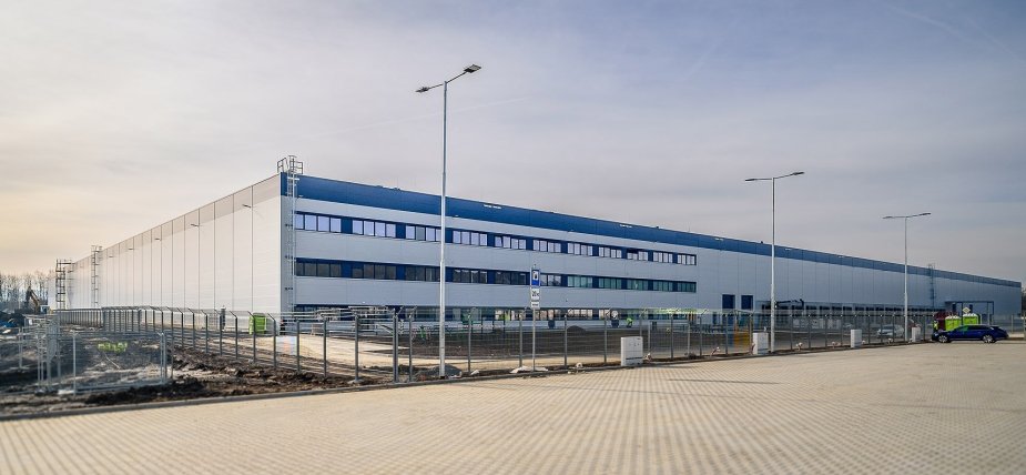 Global technology company ZF takes over completed facility in Park Ostrov North Global technology company ZF takes over completed facility in Park Ostrov North