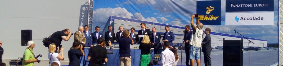 Tchibo distribution centre, the second largest logistics premises constructed in the Czech Republic, is growing Tchibo distribution centre, the second largest logistics premises constructed in the Czech Republic, is growing