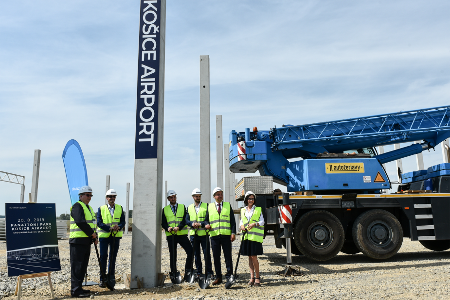 We entered our fourth market. The first Slovak project was officially launched. We entered our fourth market. The first Slovak project was officially launched.