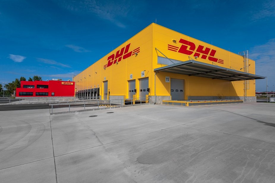 The multimodal complex welcomes another strong tenant. DHL Express took over the building in the revitalized part of Brno Airport area. The multimodal complex welcomes another strong tenant. DHL Express took over the building in the revitalized part of Brno Airport area.